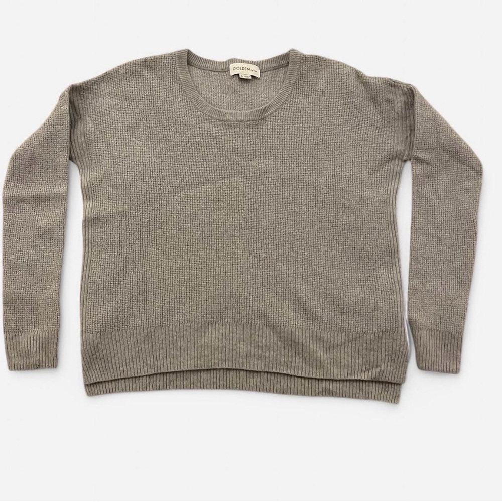 Cute & cozy dark tan/cream Aritzia TNA sweater